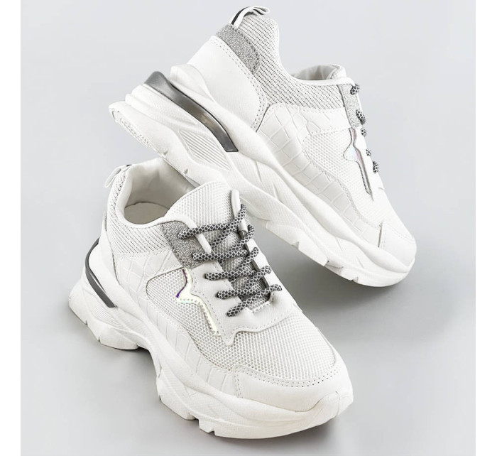 Bílé šněrovací dámské sportovní boty model 17157678