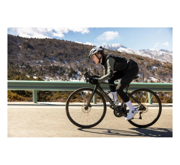 Bejo Rekes Jr. uzávěry 92800337347 N/A Bejo Rekes Jr. uzávěry 92800337347 N/A