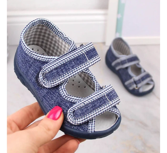 Chlapecké domácí pantofle sandály tmavě modré Nazo