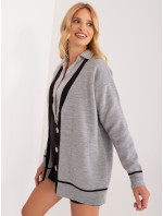 Dámský šedý pletený svetr se zapínáním na knoflíky