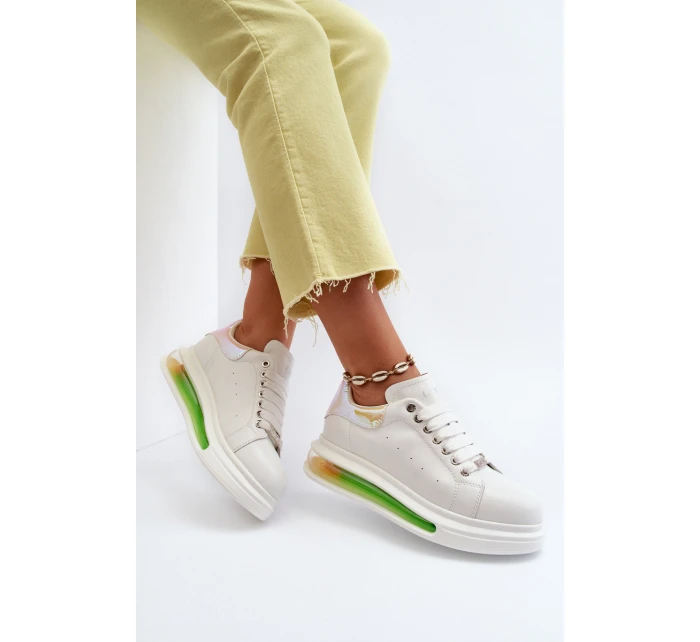 Dámské kožené tenisky model 21650221 bílé - Goe