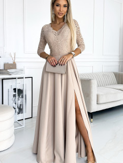 Elegantní béžové krajkové dlouhé dámské šaty s výstřihem a rozparkem na model 19314039 - numoco