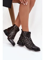 Lakované dámské kotníkové boty z pravé kůže na nízkém podpatku D&A LZ52-960 Černé