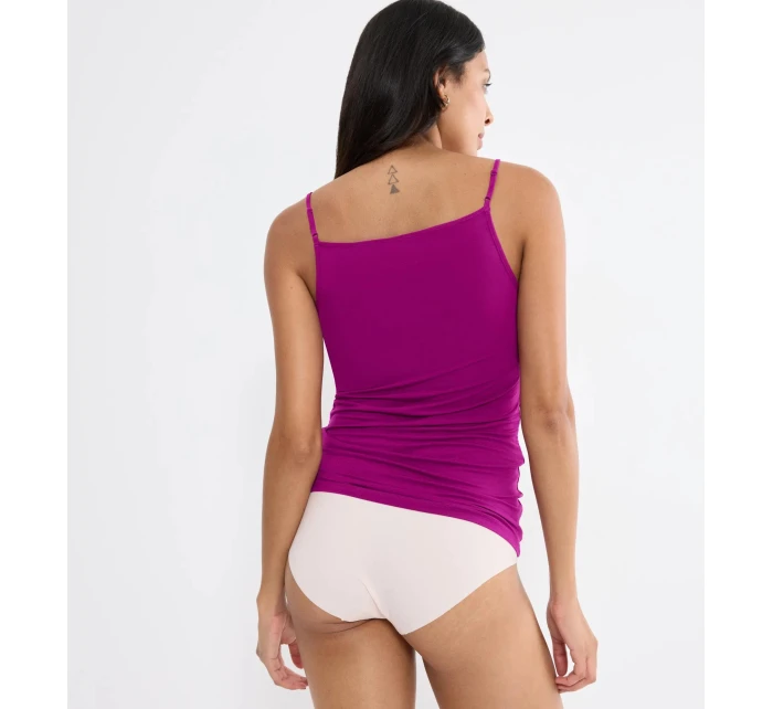 Beauty Layers Spaghetti Top X - RED - TRIUMPH RED - TRIUMPH Beauty Layers Spaghetti Top X - RED - TRIUMPH RED - TRIUMPH