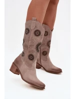 Semišové kožené dámské kozačky s vzorem  Cappuccino model 21713265 - Zazoo