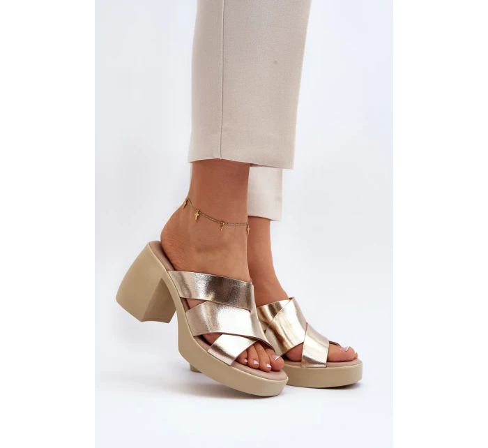 Zazoo Kožené pantofle na bloku, zlaté Zazoo Kožené pantofle na bloku, zlaté