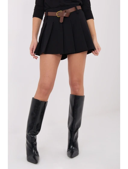 Kraťasy s sukňovou dolní částí model 222212 Rue Paris Kraťasy s sukňovou dolní částí model 222212 Rue Paris