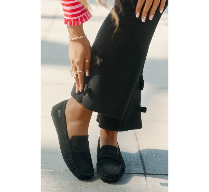 Dámské semišové mokasíny Big Star model 21693785 Černé - Big Star Shoes Dámské semišové mokasíny Big Star model 21693785 Černé - Big Star Shoes