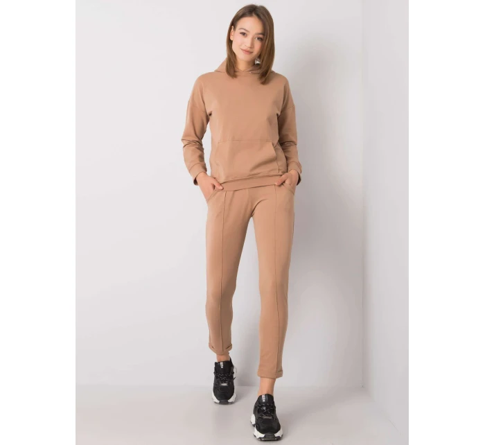 Souprava RV KMPL 6707.85 velbloudů