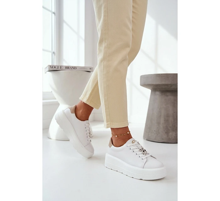 Kožené dámské tenisky na platformě s přezkou Vinceza 39973 Bílé Kožené dámské tenisky na platformě s přezkou Vinceza 39973 Bílé