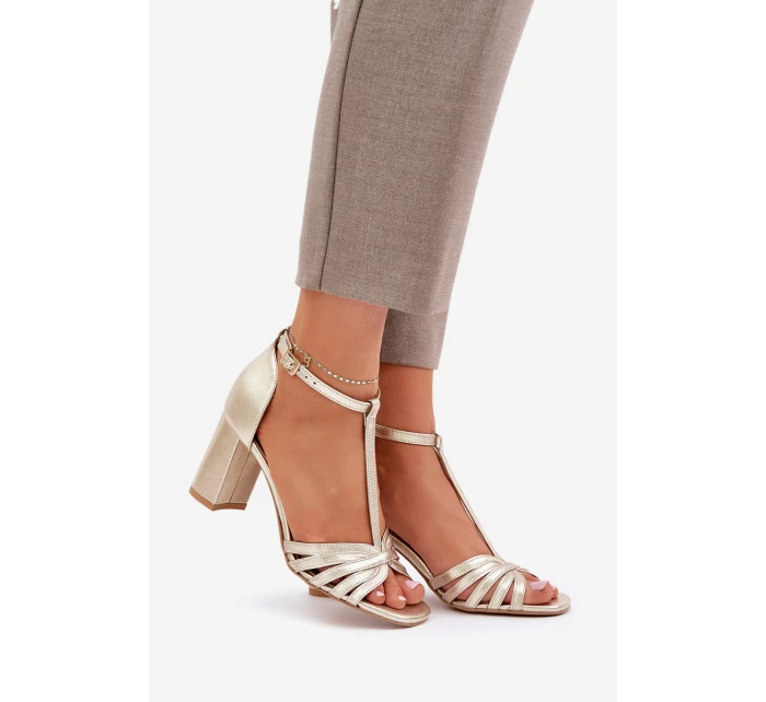 Sandály Z Přírodní Kůže Na Podpatku Laura Messi 2766