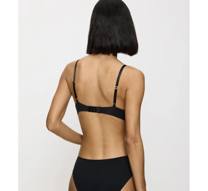 Body Make-Up Essentials W - BLACK - TRIUMPH BLACK - TRIUMPH Body Make-Up Essentials W - BLACK - TRIUMPH BLACK - TRIUMPH