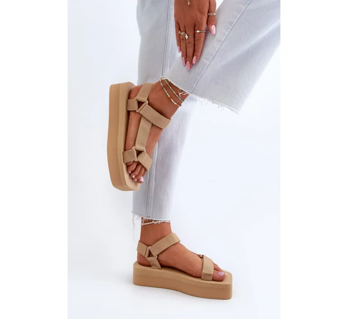 Dámské sandály na platformě Béžová Edireda Dámské sandály na platformě Béžová Edireda