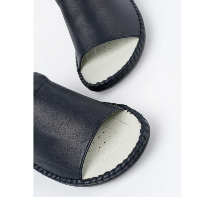 Trendy  nazouváky dámské tmavě modré na plochém podpatku