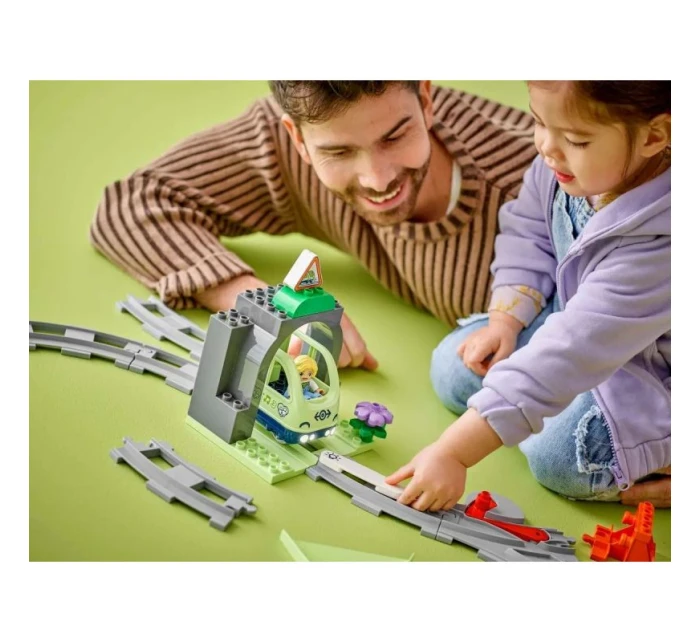 LEGO DUPLO TOWN 10425 Tunel a koleje - rozšiřující sada
