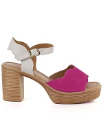 Růžovo-béžové kožené sandály na podpatku Vinceza 26-66943