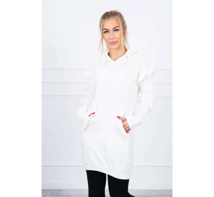 Šaty s ozdobnými volánky a kapucí ecru