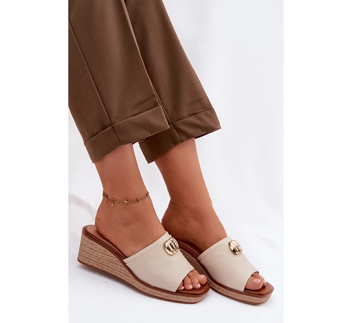 Dámské sandály na platformě s pleteniny Béžové model 22101415 - SERGIO LEONE Dámské sandály na platformě s pleteniny Béžové model 22101415 - SERGIO LEONE