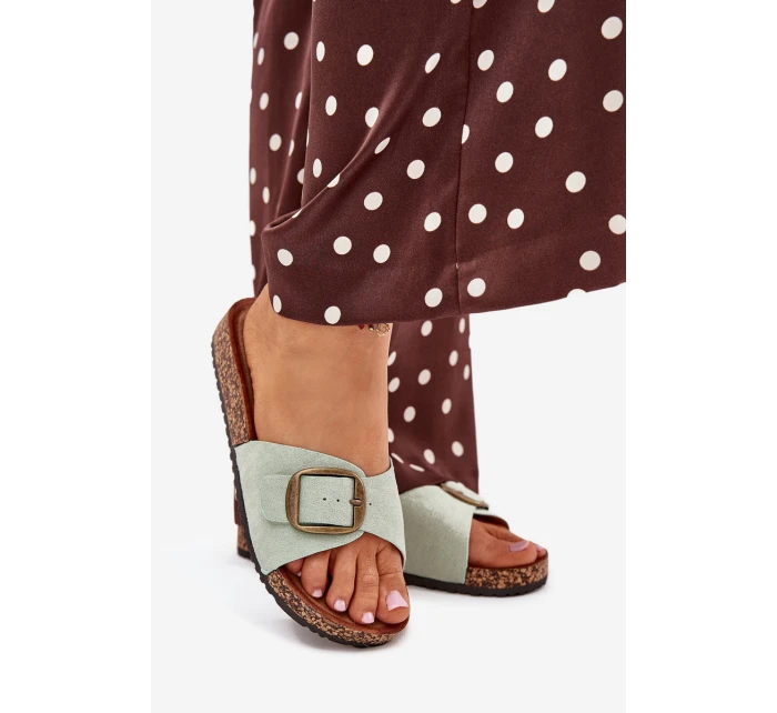 Dámské pantofle s přezkou na korkové platformě – mentolové Zavira Dámské pantofle s přezkou na korkové platformě – mentolové Zavira