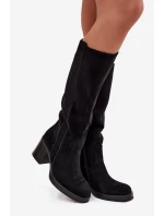 Dámské zimní kozačky na masivním podpatku černé model 21715035 - Boto Dámské zimní kozačky na masivním podpatku černé model 21715035 - Boto
