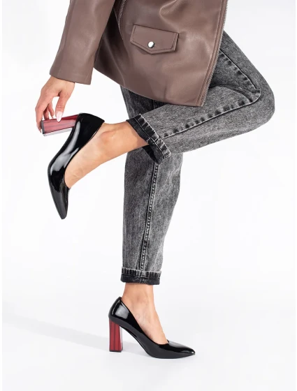 Luxusní černé lodičky dámské na širokém podpatku Luxusní černé lodičky dámské na širokém podpatku