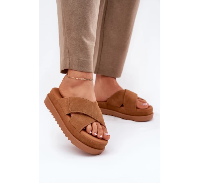 Dámské Pantofle Na Platformě S Pásky Camel model 21696072 - Boto