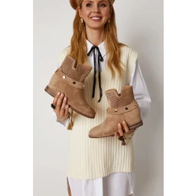 Prolamované dámské jarní boty Béžová Royale