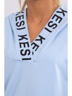 Šaty s kapucí a potiskem modré Šaty s kapucí a potiskem modré