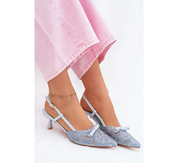 Dámské krajkové sandály na podpatku s mašlí Modré model 22107296 - Boto
