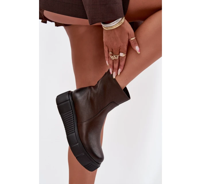 Zazoo 60369 Dámské kožené kotníčkové boty na platformě čokoládové Zazoo 60369 Dámské kožené kotníčkové boty na platformě čokoládové