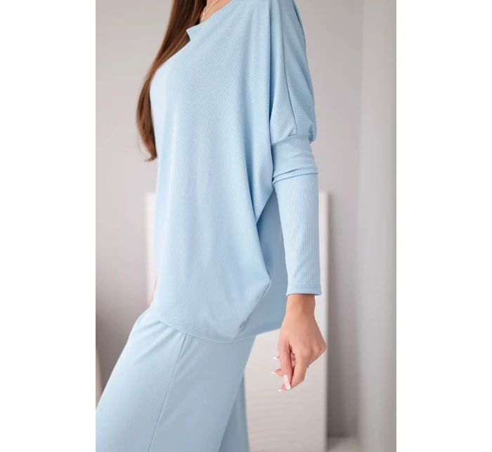 Dámský viskózový komplet s volnou blůzou a kalhotami modrý Dámský viskózový komplet s volnou blůzou a kalhotami modrý