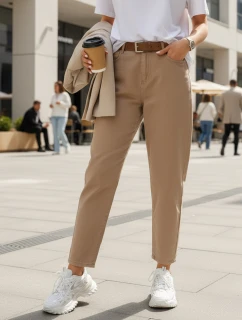 Dámské džíny s páskem mom fit béžové Dstreet model 21996306 - FashionStreet