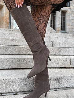 Semišové kozačky na podpatku s vyhříváním Big Star tmavě hnědé model 22386452 - Big Star Shoes