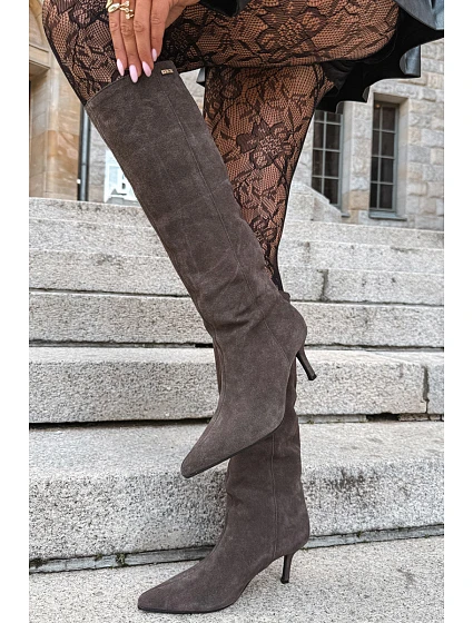 Semišové kozačky na podpatku s vyhříváním Big Star tmavě hnědé model 22386452 - Big Star Shoes Semišové kozačky na podpatku s vyhříváním Big Star tmavě hnědé model 22386452 - Big Star Shoes