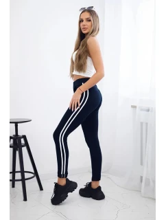 Kalhoty se model 20612410 lampasy tmavě modrá - K-Fashion