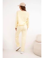 Dámská souprava Masełko s lampasy a volnou mikinou žlutý Dámská souprava Masełko s lampasy a volnou mikinou žlutý