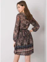 Šaty DHJ SK model 17355672 černá a béžová - FPrice Šaty DHJ SK model 17355672 černá a béžová - FPrice