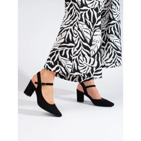 Výborné dámské černé  lodičky na širokém podpatku