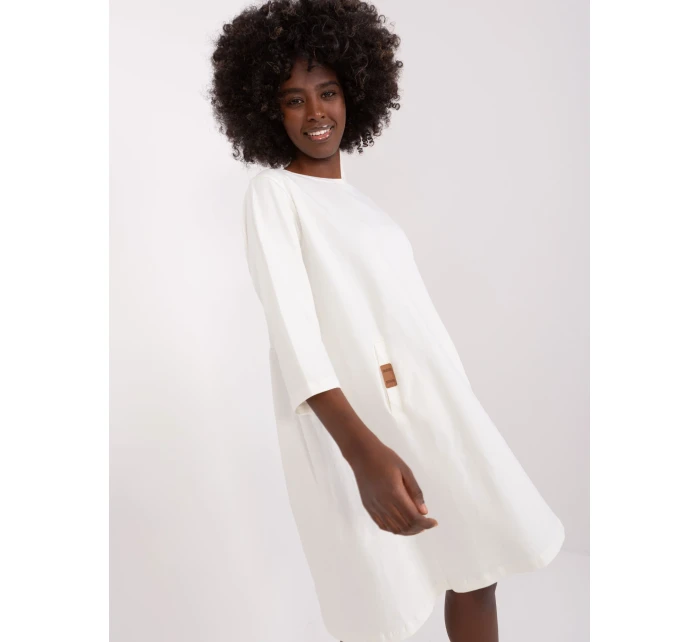 Sukienka RV SK model 19341478 ecru - FPrice Sukienka RV SK model 19341478 ecru - FPrice