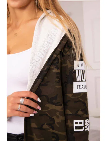 Bunda s nápisem Moro Bunda s nápisem Moro