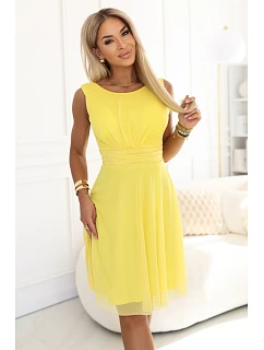 676-3 Svatební šaty s tylovou vrstvou a zvýrazněným pasem - citron limoncello