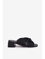 Dámské sandály na klínku model 21699753 černé - Maciejka Dámské sandály na klínku model 21699753 černé - Maciejka