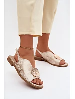 Dámské sandály na nízkém podpatku s ozdobou S.Barski KV61-6035 Zlaté