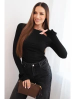 Hedvábná dámská blůza s nabíráním po straně černá