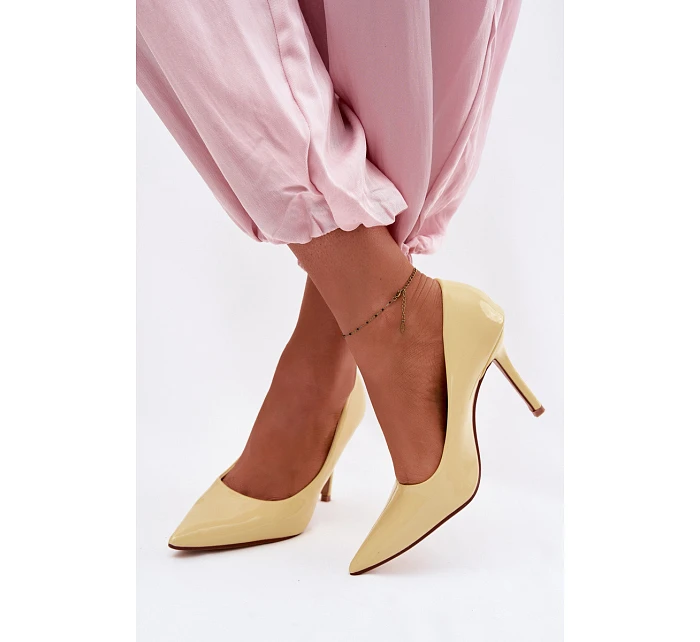 Klasické lakované lodičky z umělé kůže Žluté Odira