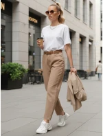 Dámské džíny s páskem mom fit béžové Dstreet model 21996306 - FashionStreet Dámské džíny s páskem mom fit béžové Dstreet model 21996306 - FashionStreet