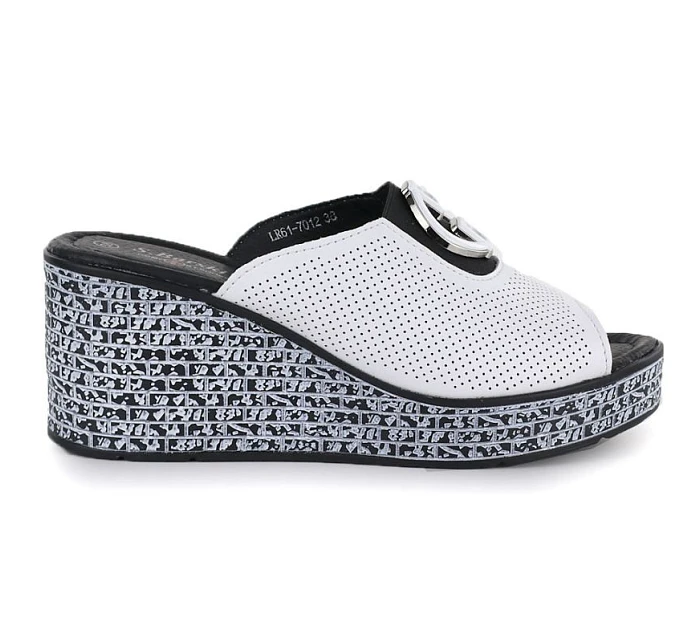 Dámské kožené žabky na platformě bílé S.Barski 7012