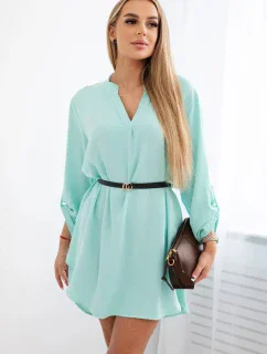 Šaty s delšími zády a pásem světle mátová