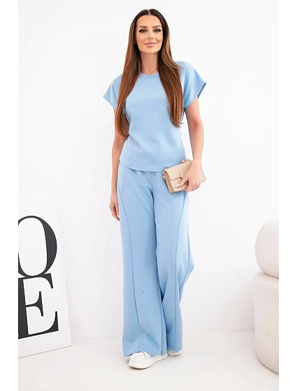 Dámský komplet z měkkého úpletu s halenkou s krátkým rukávem a širokými kalhotami modrý