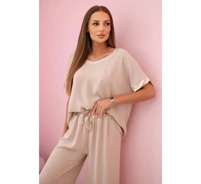 Viskózový komplet se zlatým lemováním tmavě béžová